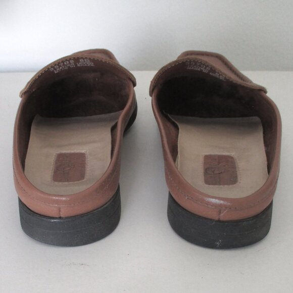 Duck Horn Womens Tan Leather Flat Loafer Mule - Size 8M - Picture 8 of 9